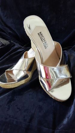 Size 7 Michael kors silver espadrille wedges