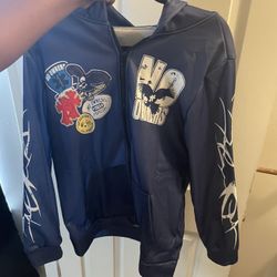 Mens Hoodie 50$🔥size Small 