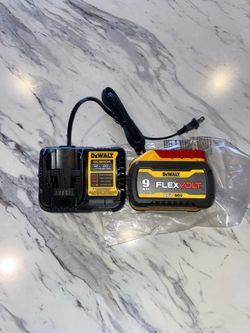 Dewalt 20v/60v FLEXVOLT 9ah battery & charger