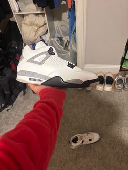 Jordan 4 white cement