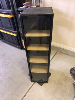 Black rotating media storage
