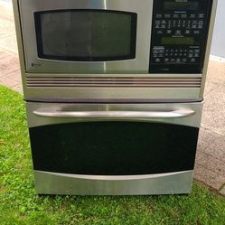 Microwave Oven ( Free )