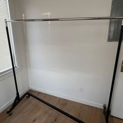 ULINE - Standard Rolling Z-Rack (2)