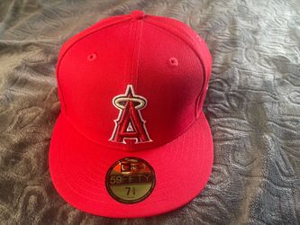 LA Angels hat size 7 5/8  NY Mets hat size 7 1/2
