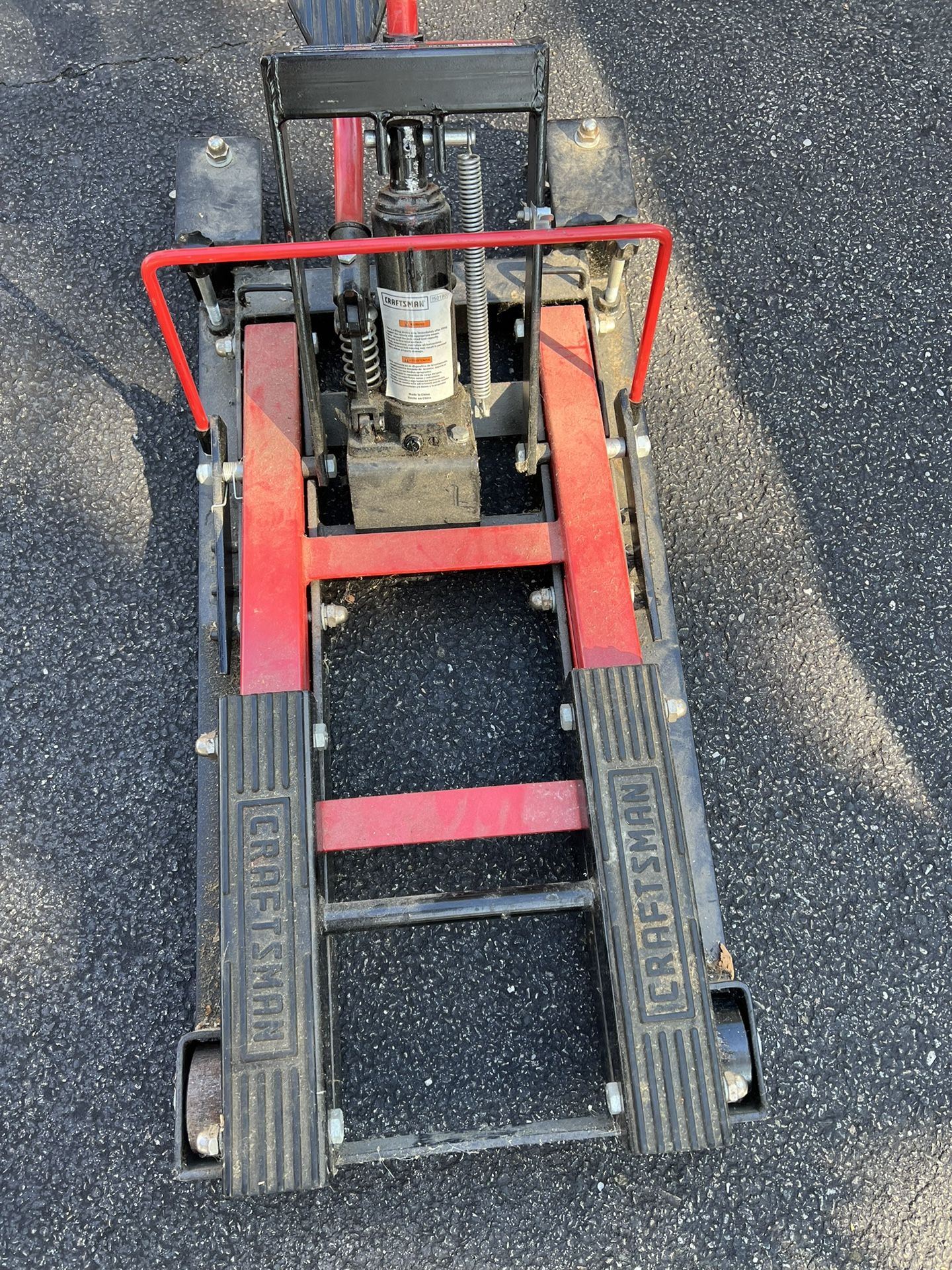 ATV/Motorcycle Lift Jack CRAFTSMAN 950190 for Sale in Greenlawn, NY
