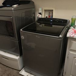 Whirlpool Washer And Dryer 
