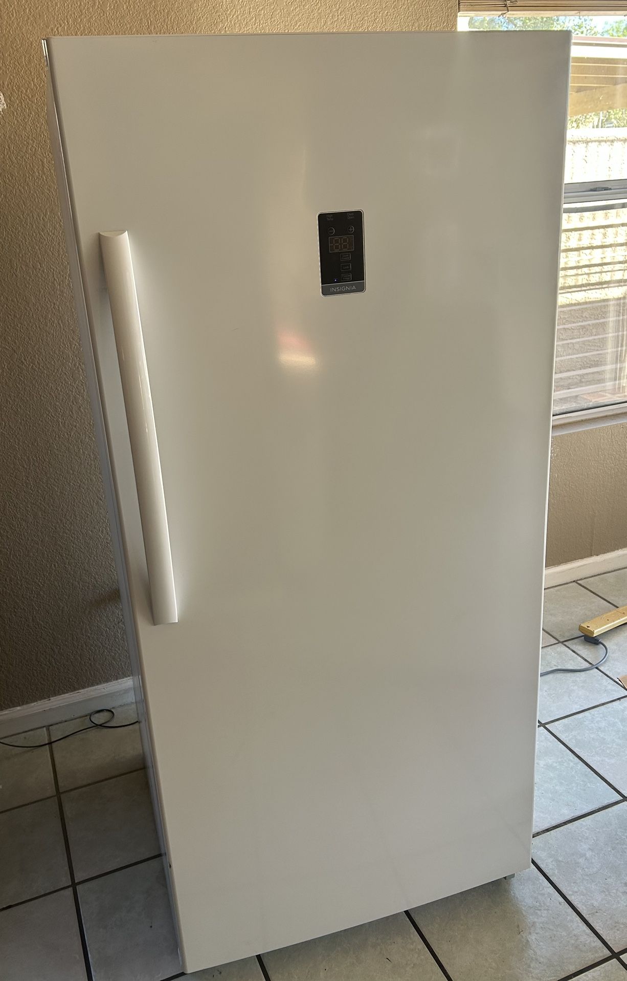 Convertible Fridge Or Freezer- $300