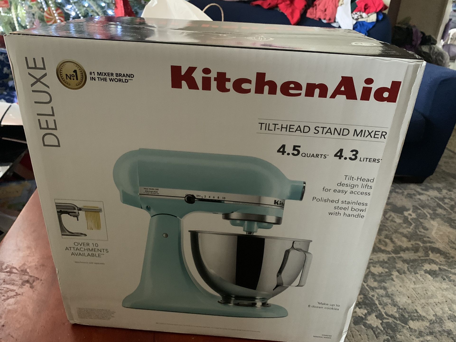 Deluxe Kitchen Aid Tilt Stand Mixer Brand New