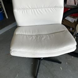 Tik Tok Cross Cross Chair 