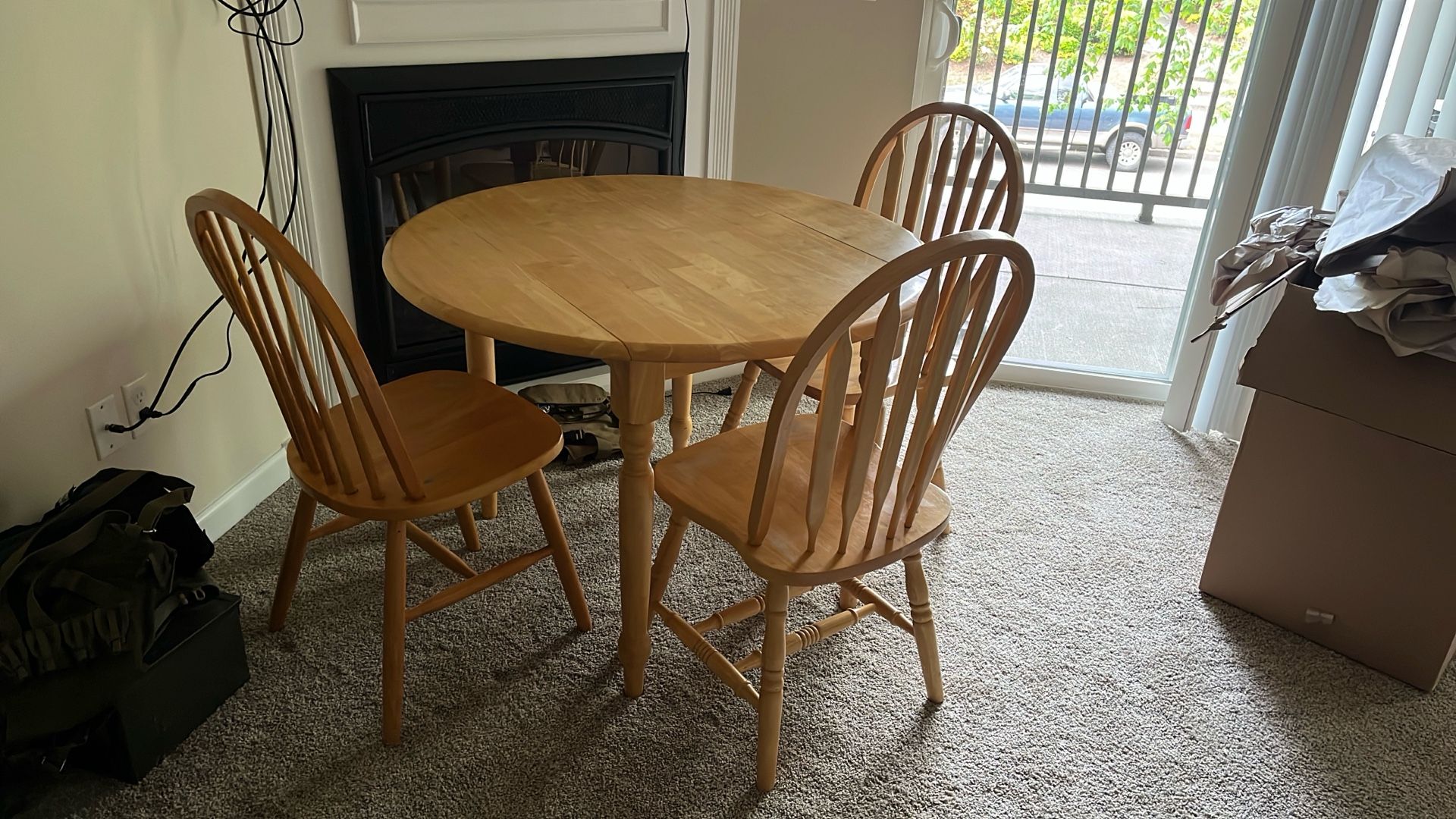 Free Coffee Table With 3 Chairs