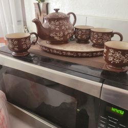 Temptations Tea Set Brown Floral