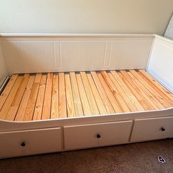 HEMNES Daybed frame with 3 drawers, white