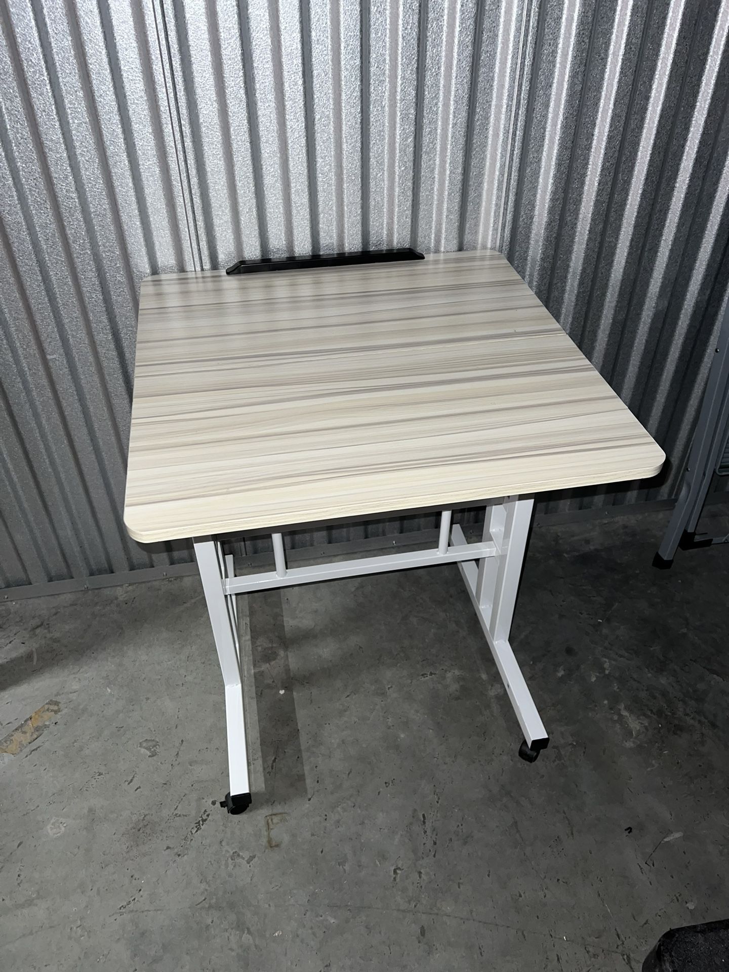 Adjustable Table