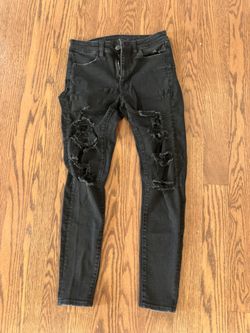 American Eagle Ripped Skinny Black Jean 