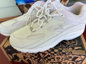 Avia 332WWS Women’s Walking Shoes (Sz 10)