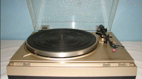 MARANTZ TT1200 Phonograph