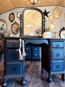 Antique Black Farmhouse Style Vanity