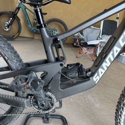 Santa Cruz Downhill Bike 