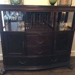 Sideboard