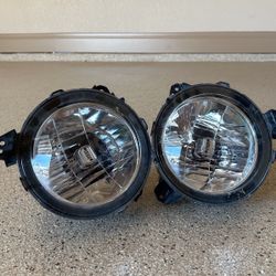 2023 Jeep JL Headlights