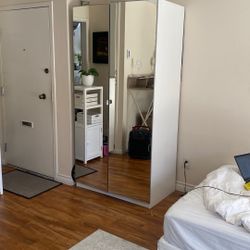 Mirror Door wardrobe/ Armoire 