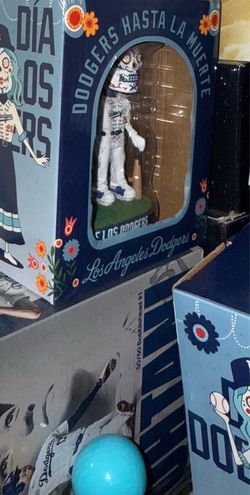 Los angles dodger dia de los muertos bobblehead 2026 new
