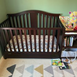Crib With Baby Changing Table