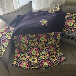 Disney jersey XL or medium 