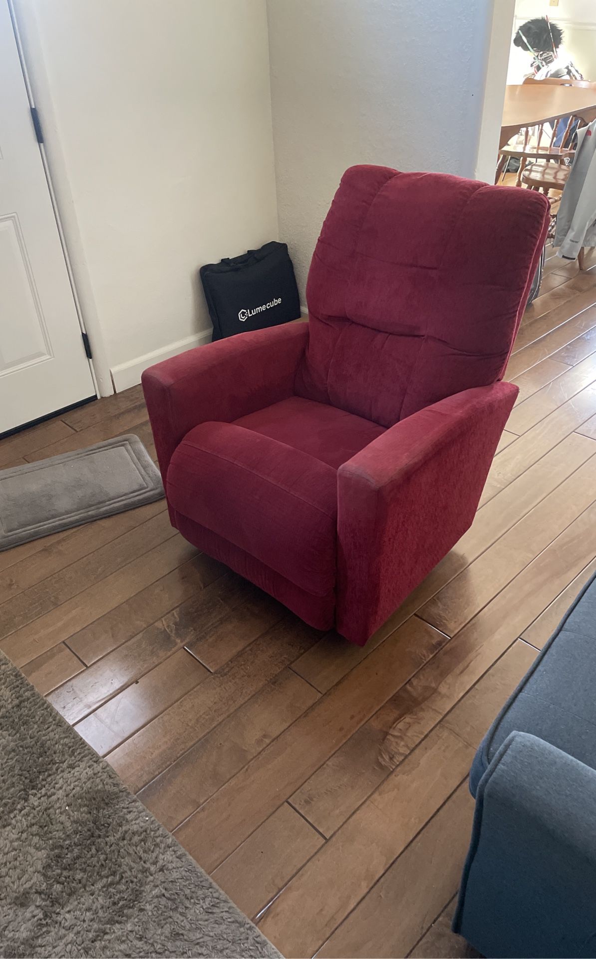 Easy boy, reclining chair