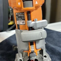 Ridged R2401 Laminate Trim Router