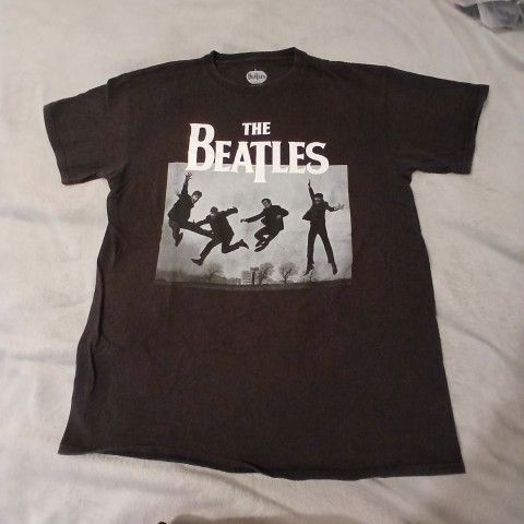 Medium Beatles T-Shirt