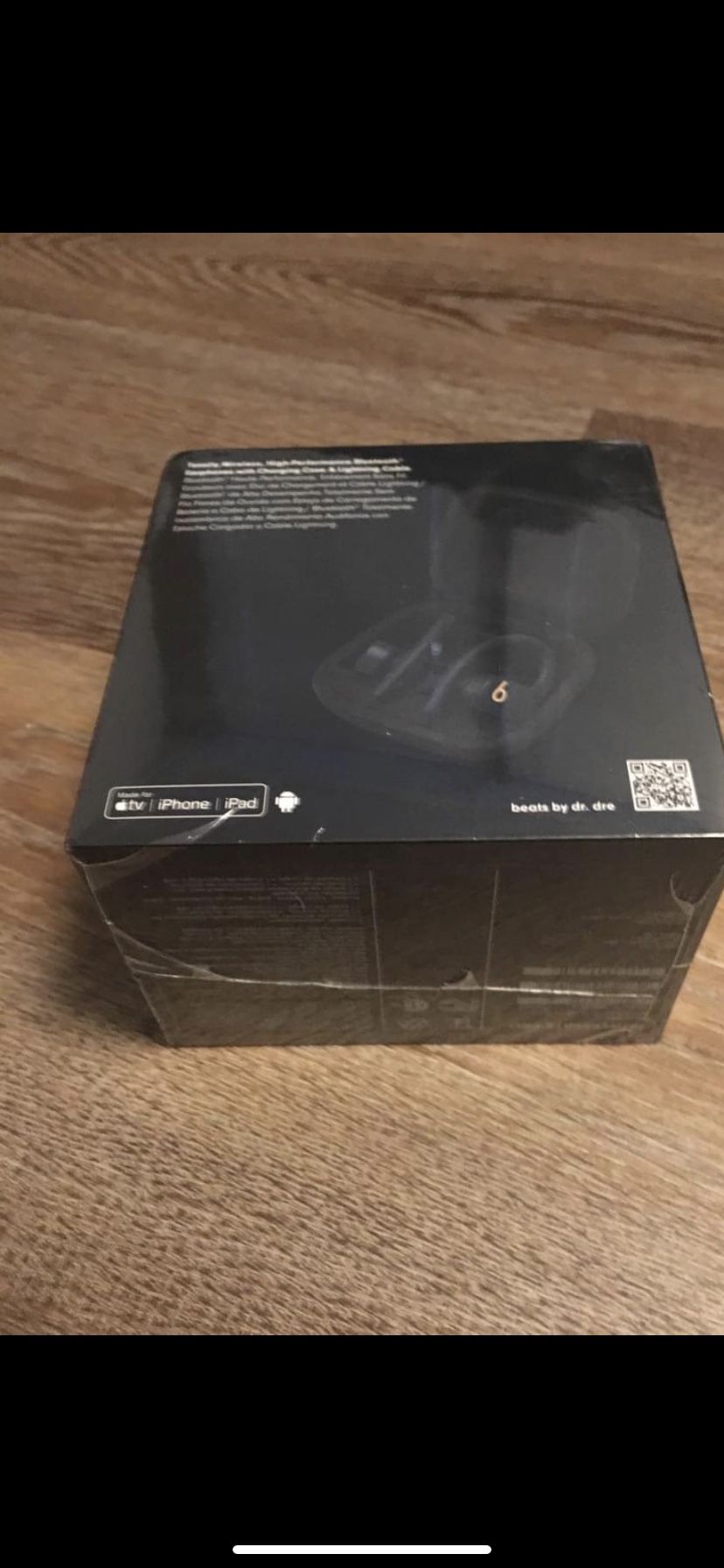 Powerbeats Pros New Paid $268 At Walmart.Pass The Return Date Serial #Verifiable Price is Firm?