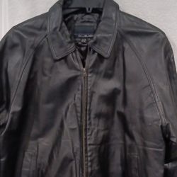 Bill Blass Black Leather Zip-Up Jacket Size XL