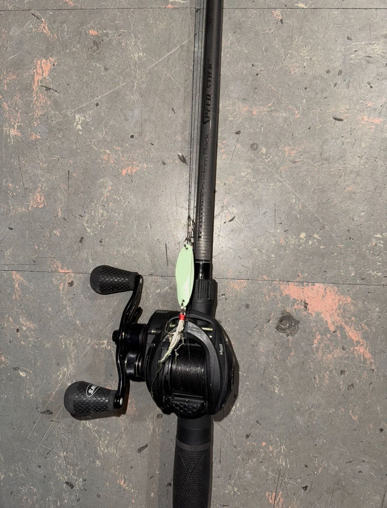 Lews Baitcaster ( Left Hand Reel )