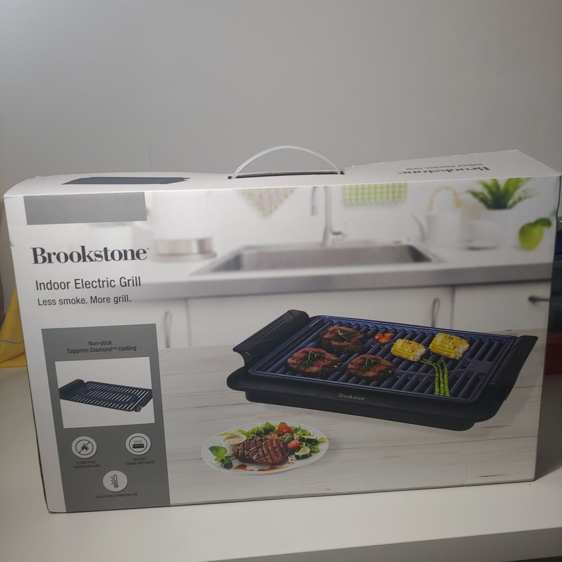 New Brookstone Indoor Electric Grill