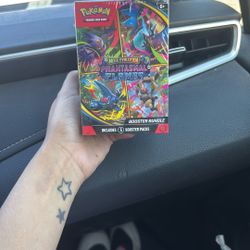 Mega evolution Phantasmal Flames Booster Bundle