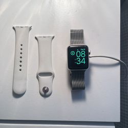 Series 3 38MM Apple Watch - Good Condition 