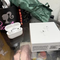 AirPods Pro’s (2nd Generation)