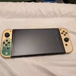 Nintendo Switch OLED Zelda Edition 
