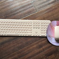 PINK JELLY COMB WIRELESS KEYBOARD MOUSE AND MOUSE PAD COMBO