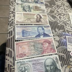 Lot Of 7 Mexican Bills