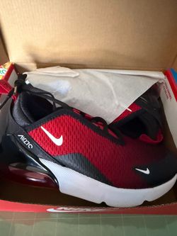 Nike 270