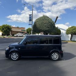 2005 Scion xB