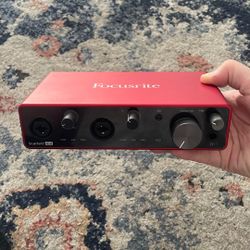 Focusrite 4th Gen 4i4
