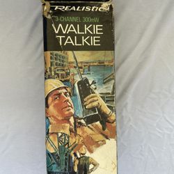 Walkie Talkie Realistic 3 Channel TRC-82 w/ original Box UNTESTED