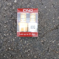 Free Matching Nail Lacquer