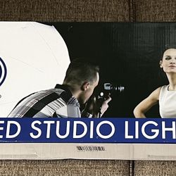 New-Savage - LED Studio Light Kit