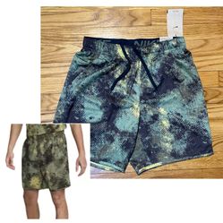 Nike Totality Camo 7” Dri-FIT Unlined Fitness Shorts Men’s sz Small NEW!! 