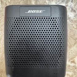 Bose SoundLink Color Bluetooth Speaker, Black (model 415859)