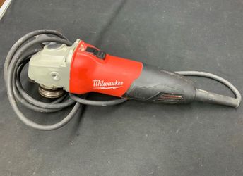 Milwaukee grinder